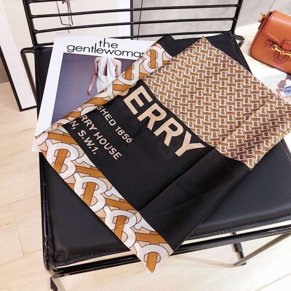 B**rry scarf